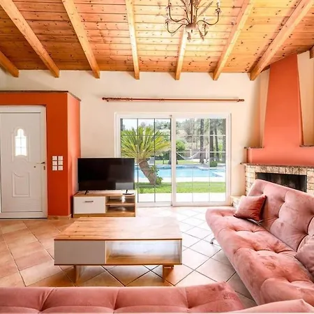 Unique With Pool In Ziria Villa Lampiri (Peloponnese)